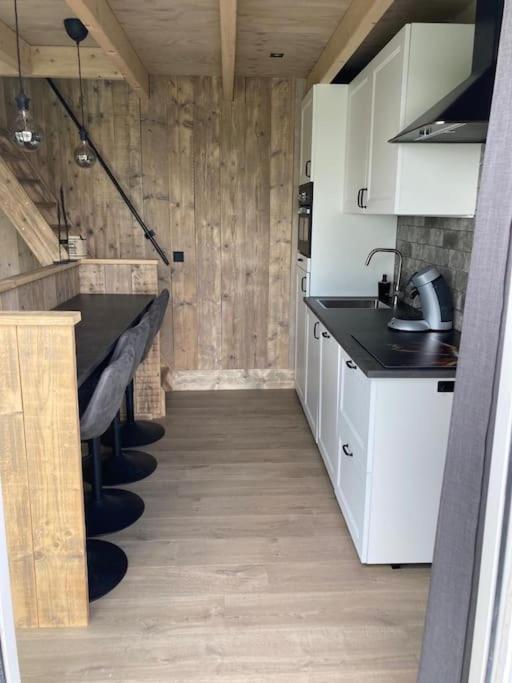 Lange Heide Apartment อ็อตเตอร์โล ภายนอก รูปภาพ